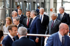 Was hat ÖVP-Kanzler Nehammer beim NATO-Gipfel verloren?
